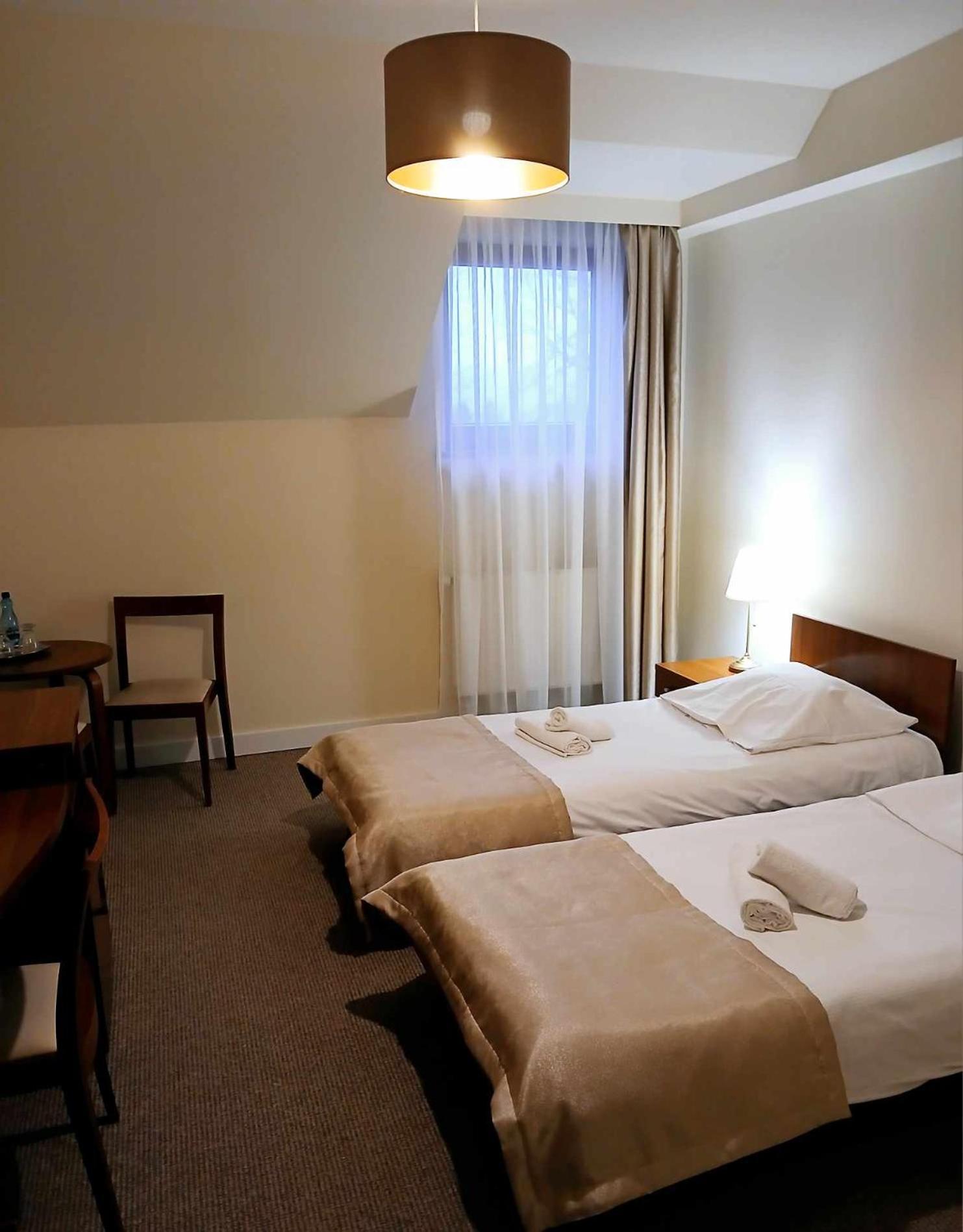 Hotel Vesta Centrum Konferencyjno Wypoczynkowe Елесня Экстерьер фото